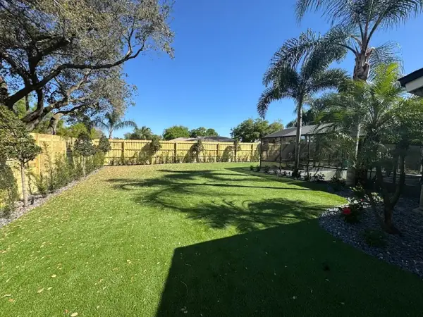 Artificial Turf & Custom Fence Installation in Sanford, FL