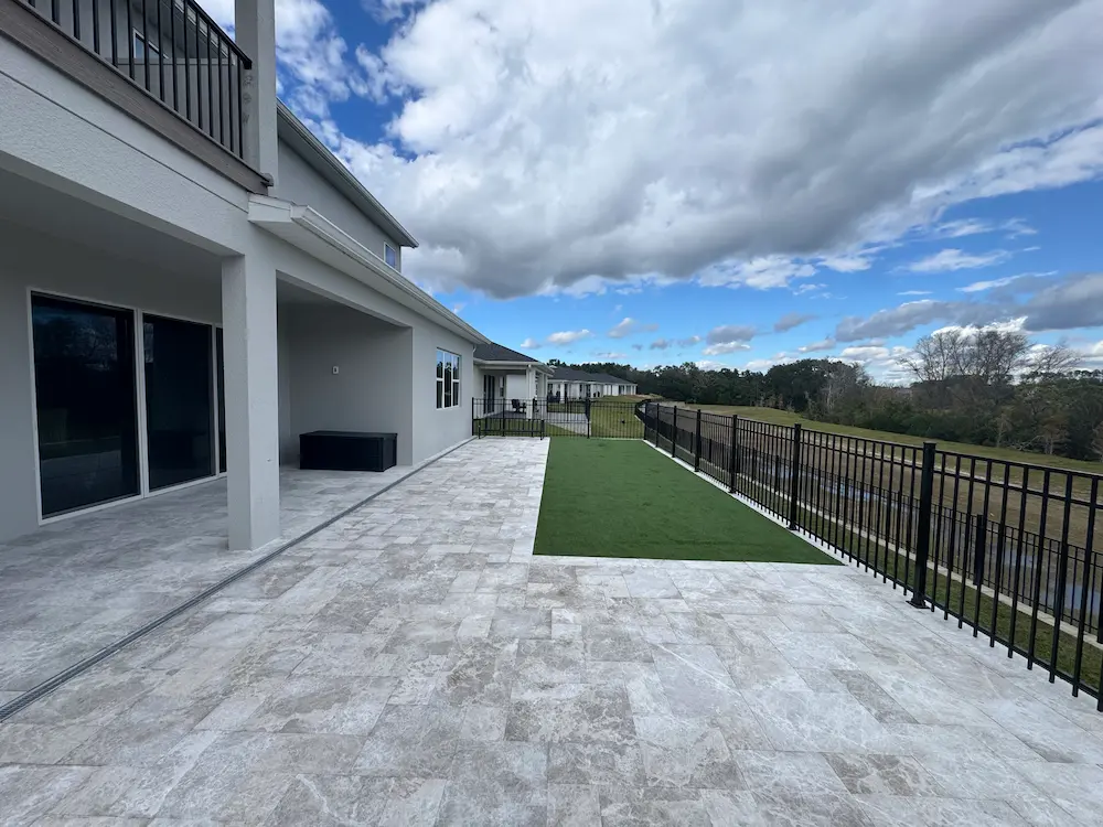 Backyard Hardscape & Custom Fencing in St Petersburg, FL